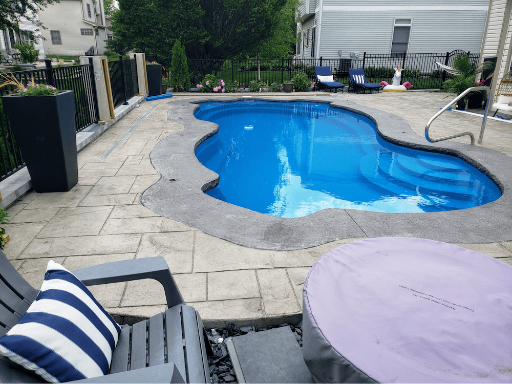 The Knoxville medium pool from Pool Brokers USA