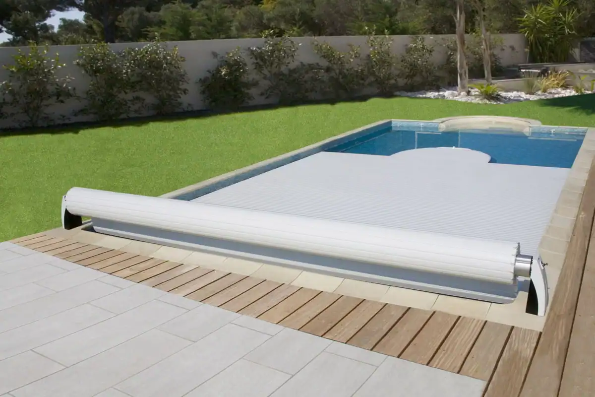 Featured image for “Automatic Pool Covers for Fiberglass Pools: Are They Worth It?”
